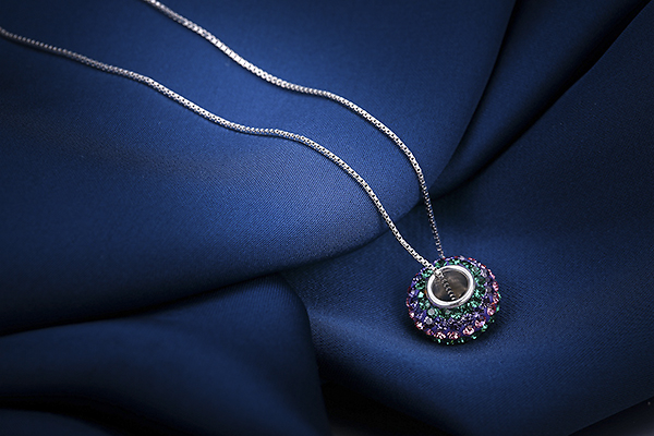 珠寶產品攝影場景圖的設計與拍攝技巧